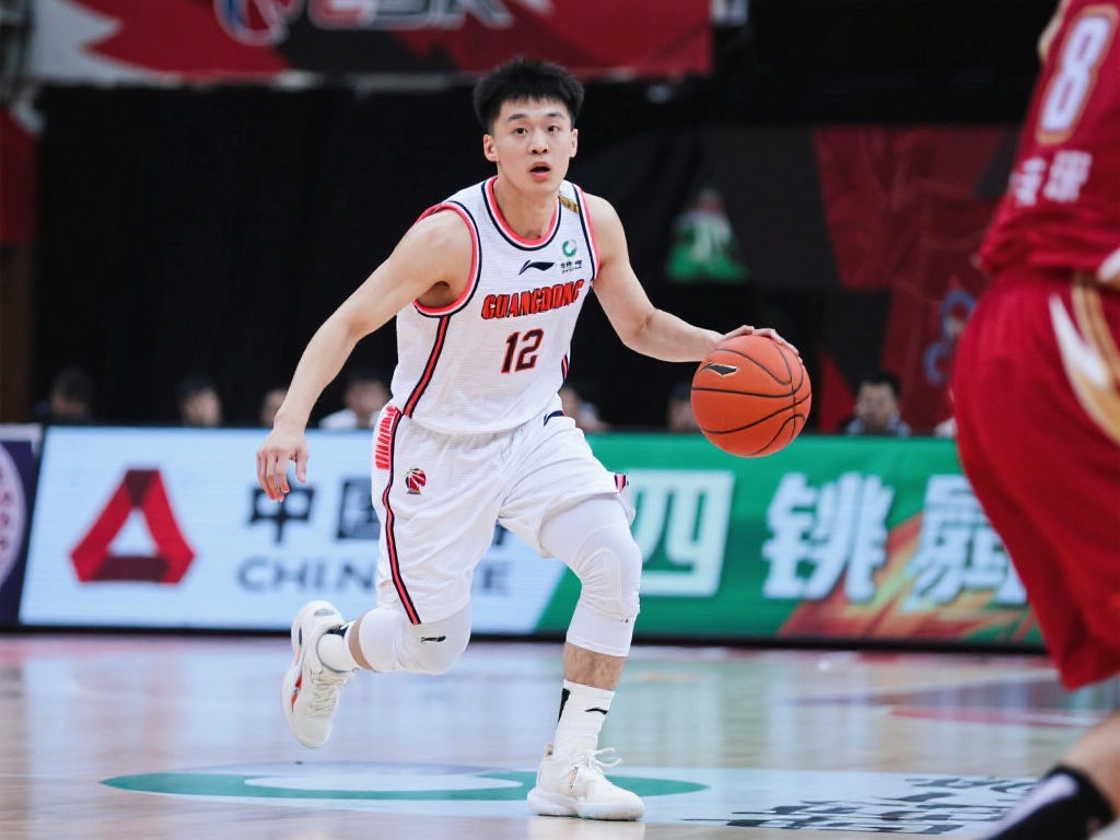 足球不仅是 足球不仅是